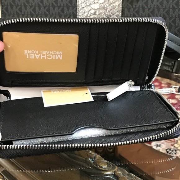 NWT Michael Kors Mercer Kors Studio handbag&wallet - Picture 8 of 8